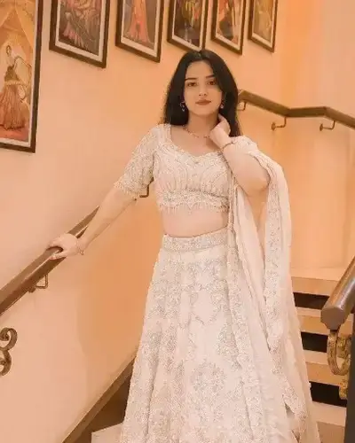 Escort Service In Kondli